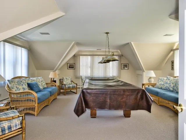 $6,000 | 149 Nanaquaket Road, Tiverton, RI 02878