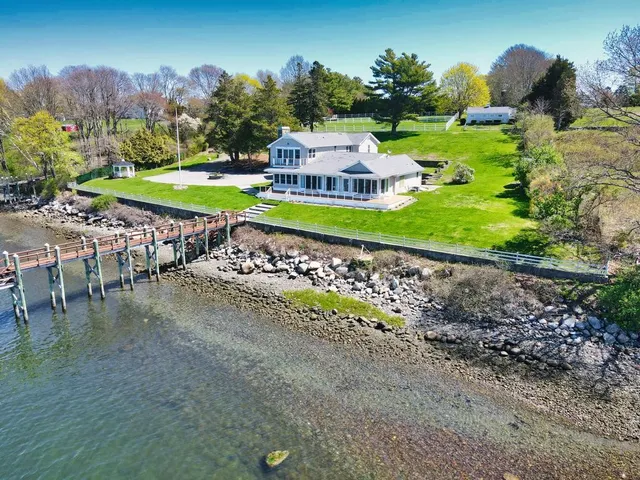 $6,000 | 149 Nanaquaket Road, Tiverton, RI 02878