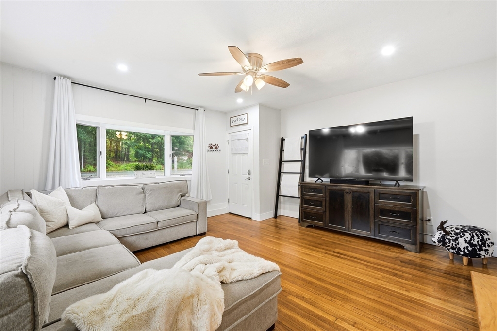44 Depot Road Oxford, MA 01540 - Photo 10 of 42