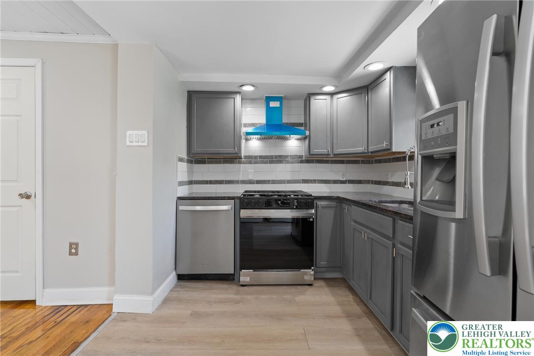 1328 High Street Bethlehem, PA 18018 - Photo 13 of 36