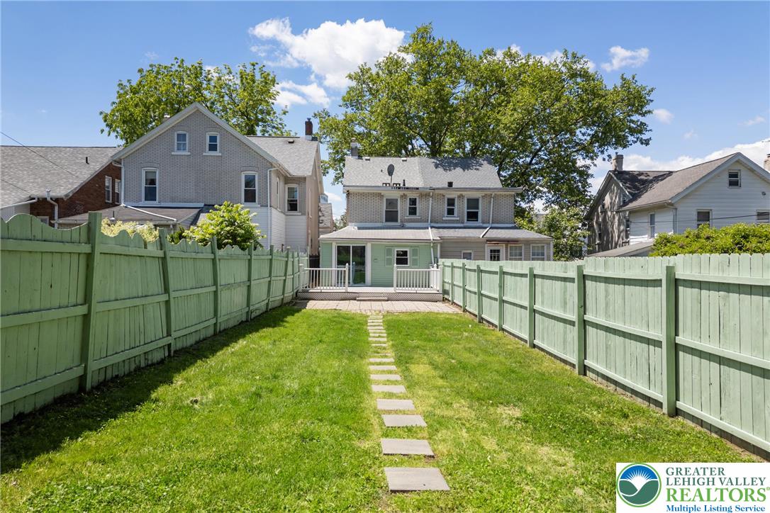 1328 High Street Bethlehem, PA 18018 - Photo 28 of 36