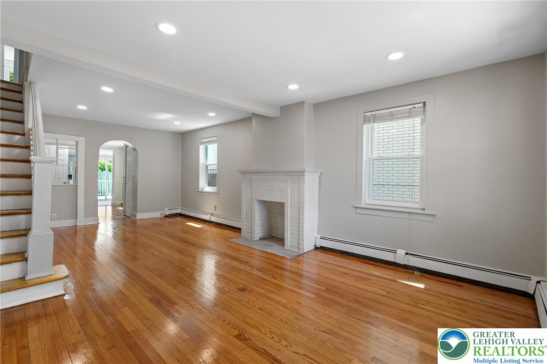 1328 High Street Bethlehem, PA 18018 - Photo 3 of 36