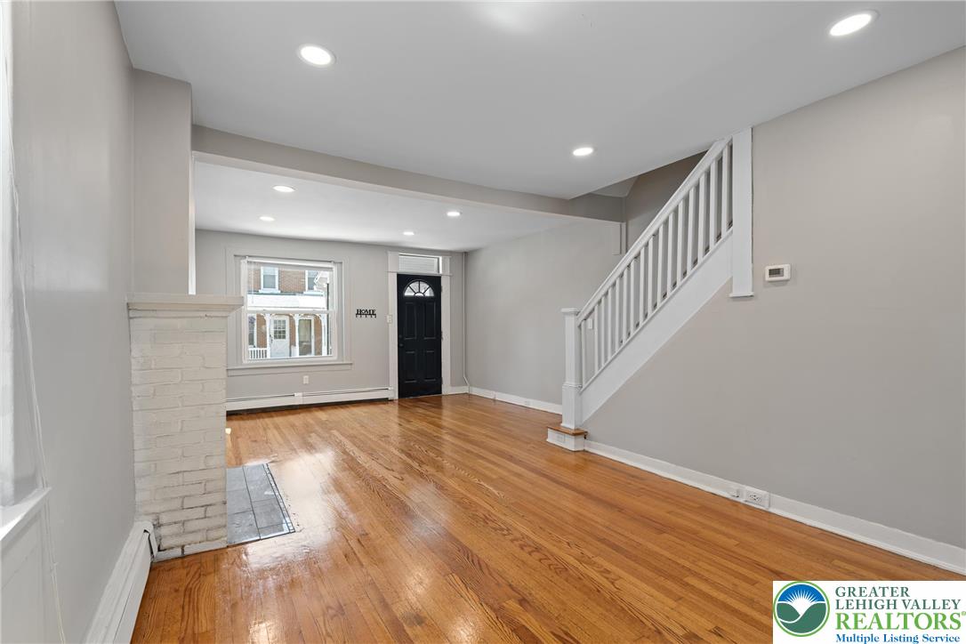 1328 High Street Bethlehem, PA 18018 - Photo 5 of 36