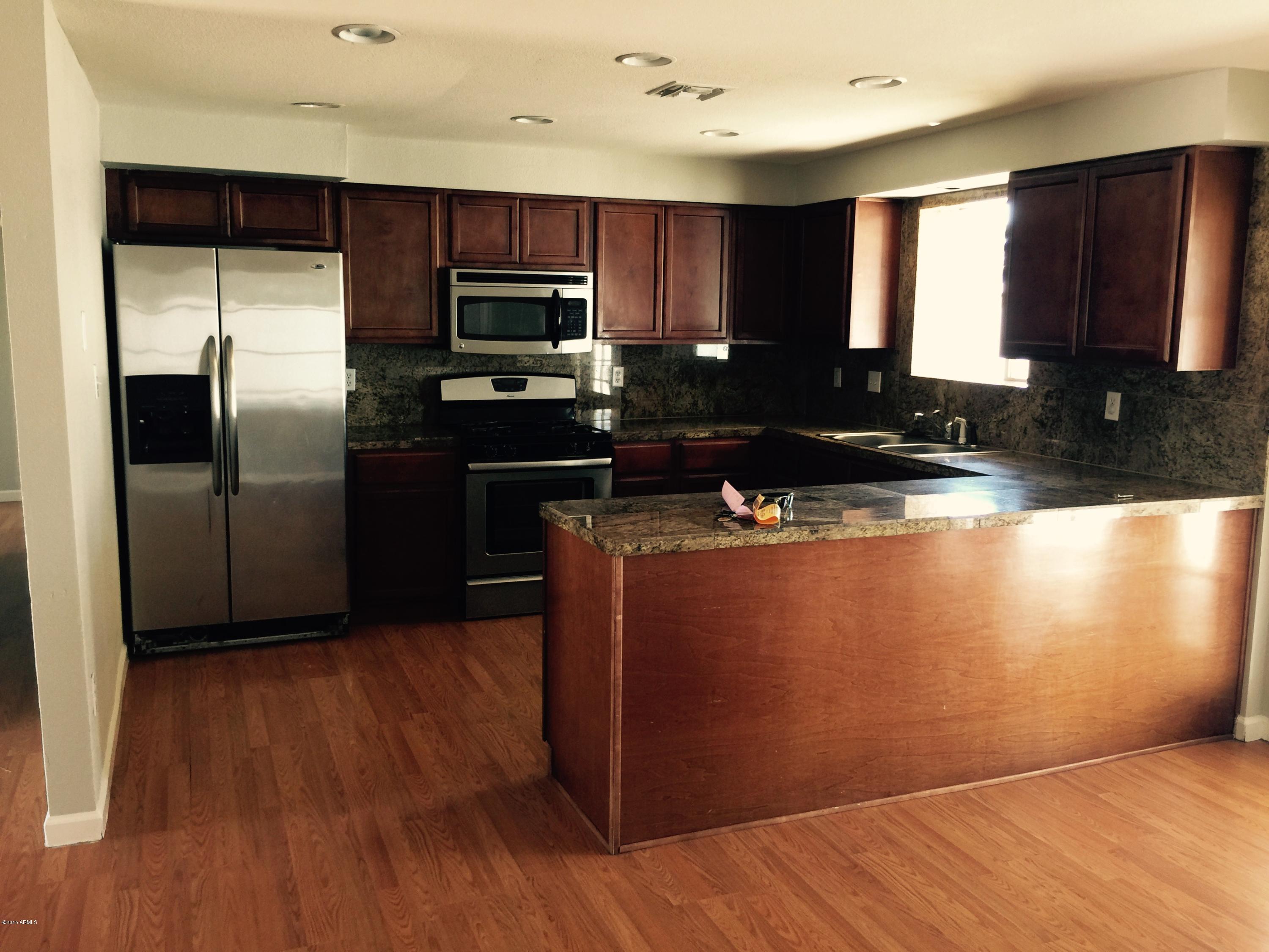 3525 East Hearn Road Phoenix, AZ 85032 - Photo 6 of 11 h 7.jpg