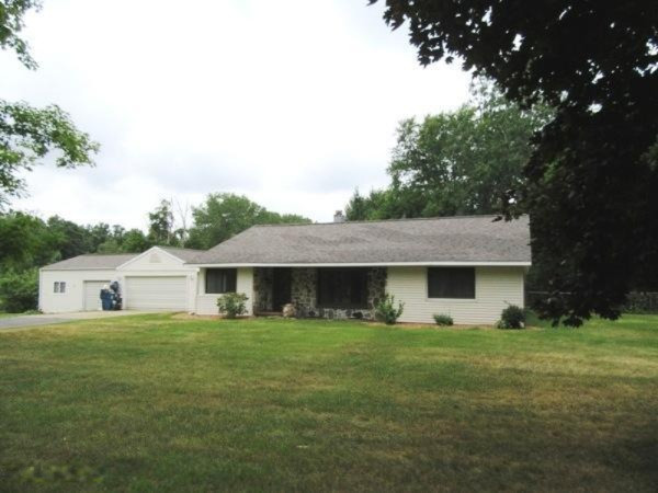 616 North Union City Road Coldwater, MI 49036 - Photo 1 of 14 IMG_0099