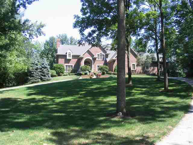 401 North Timber Ridge Court Muncie, IN 47304 - Photo 1 of 9 Gallery Image 1