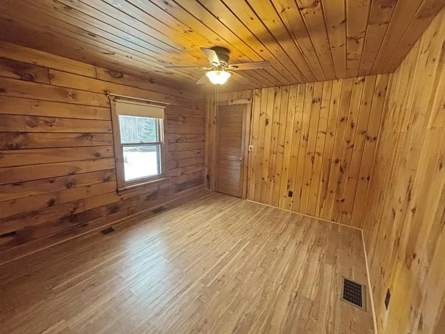 $380,000 | 116 Little River Road, Carroll, NH 03595