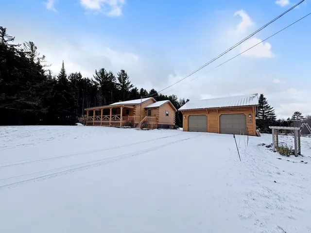 $380,000 | 116 Little River Road, Carroll, NH 03595