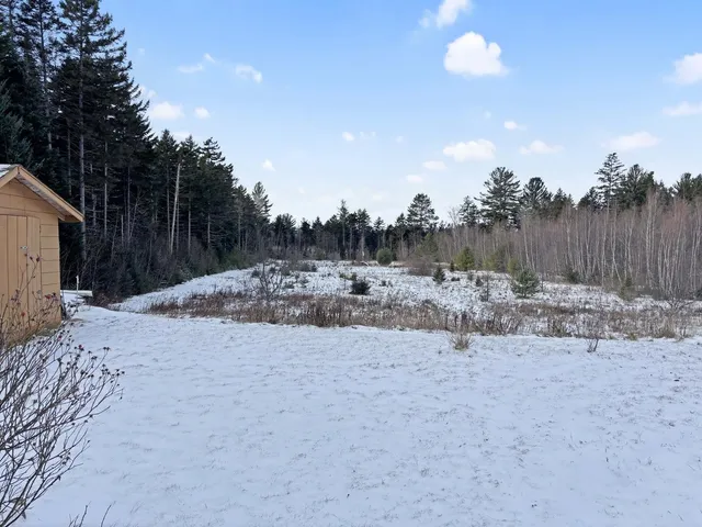 $380,000 | 116 Little River Road, Carroll, NH 03595