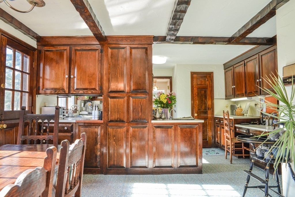 205 Sackett Road Westfield, MA 01085 - Photo 21 of 30 Gallery Image 21