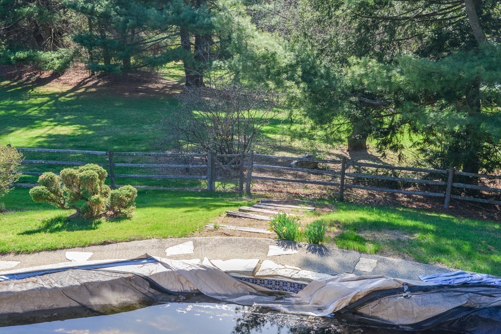 205 Sackett Road Westfield, MA 01085 - Photo 26 of 30 Gallery Image 26