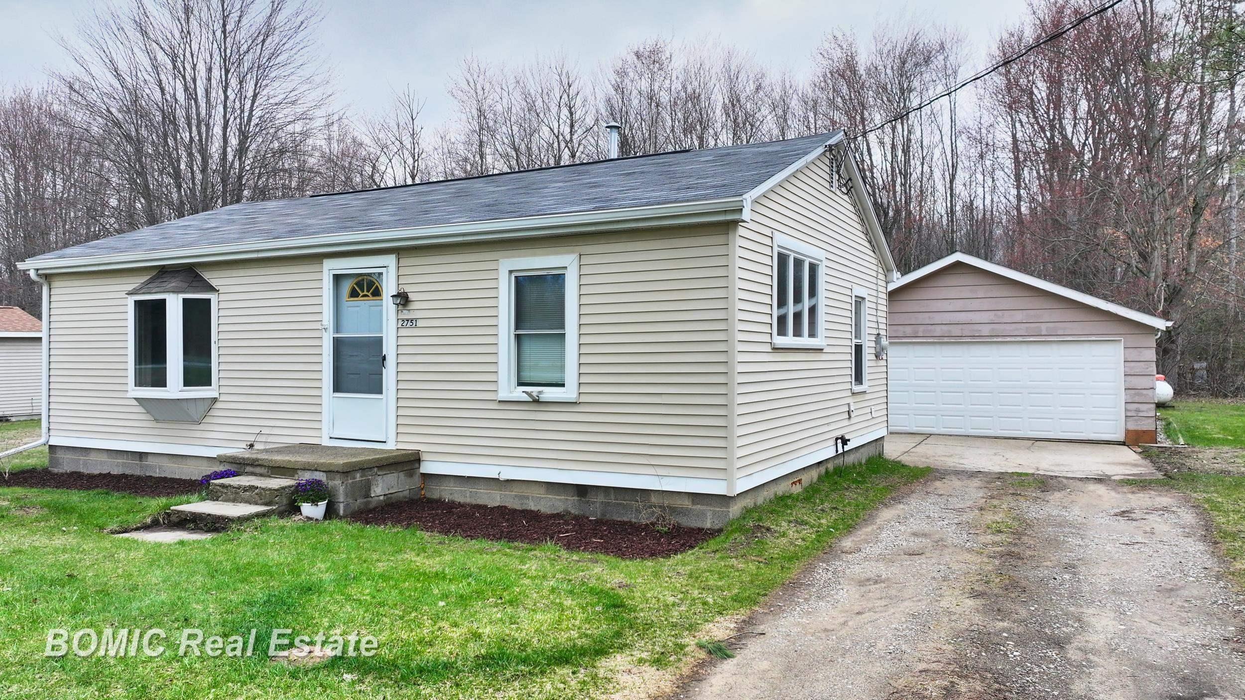 2751 East Deckerville Road Caro, MI 48723 - Photo 1 of 31