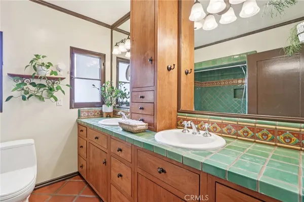 $1,900,000 | 1620 Broadview Drive, Glendale, CA 91208
