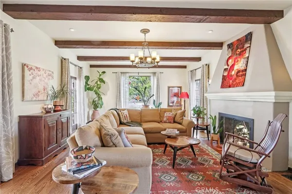 $1,900,000 | 1620 Broadview Drive, Glendale, CA 91208