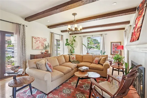 $1,900,000 | 1620 Broadview Drive, Glendale, CA 91208