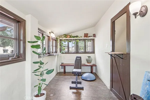 $1,900,000 | 1620 Broadview Drive, Glendale, CA 91208