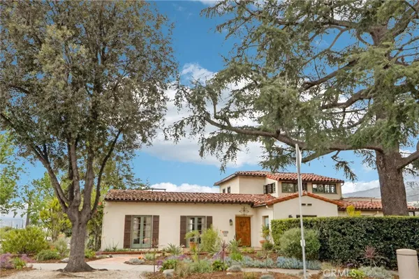 $1,900,000 | 1620 Broadview Drive, Glendale, CA 91208