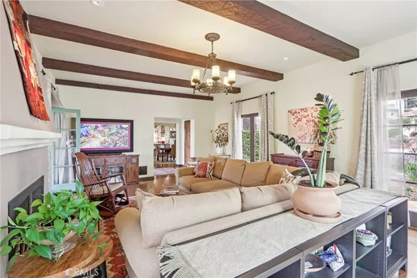 $1,900,000 | 1620 Broadview Drive, Glendale, CA 91208