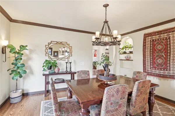 $1,900,000 | 1620 Broadview Drive, Glendale, CA 91208