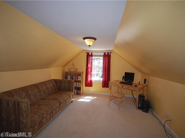 2102 Rolling Road Greensboro, NC 27403 - Photo 12 of 16 Studio/Study/Office.