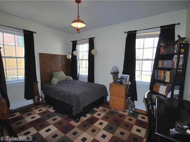 2102 Rolling Road Greensboro, NC 27403 - Photo 14 of 16 3rd Bedroom.