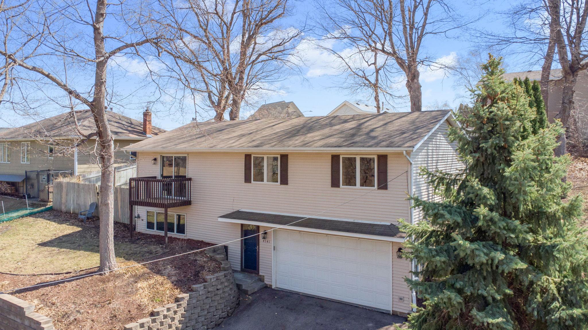 4541 Aberdeen Road Mound, MN 55364 - Photo 16 of 19