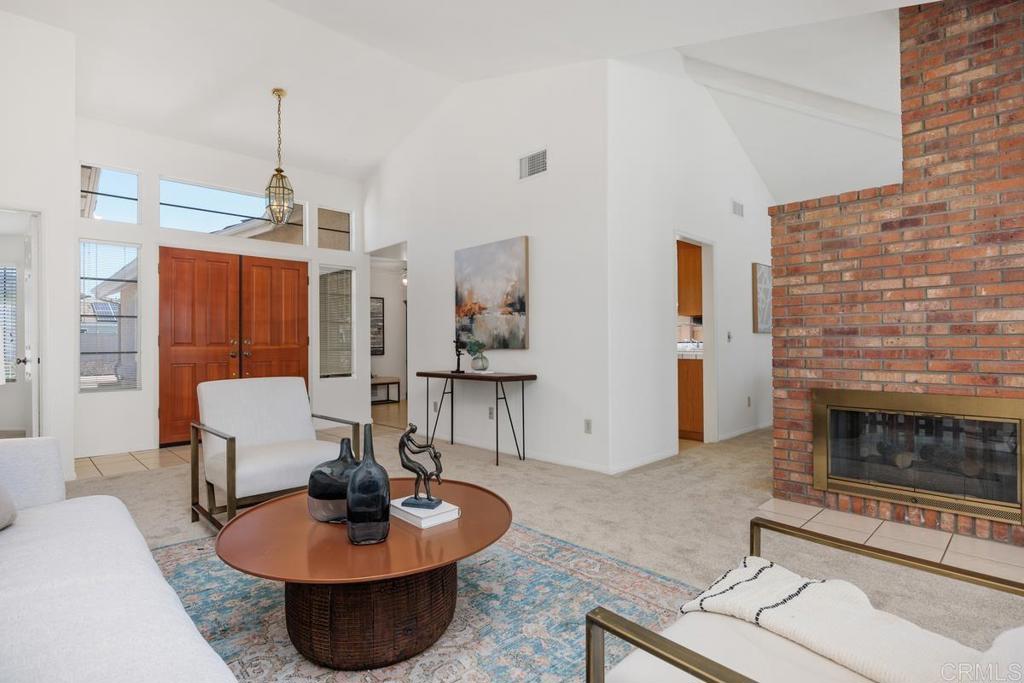 1765 Harold Road Escondido, CA 92026 - Photo 8 of 30 Living Room
