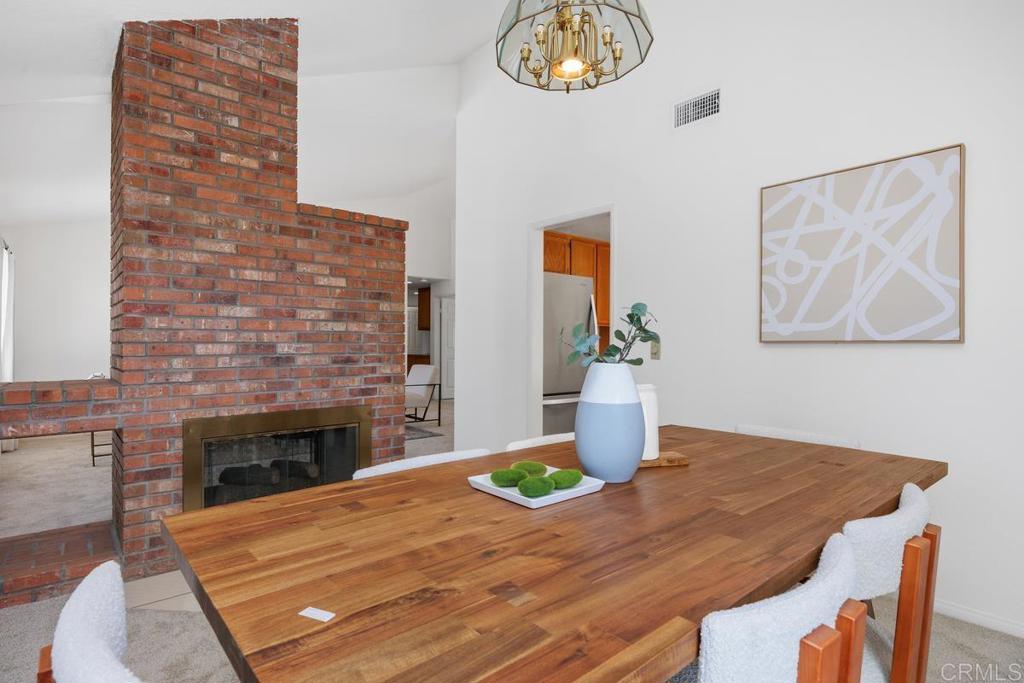 1765 Harold Road Escondido, CA 92026 - Photo 10 of 30 Dining Room