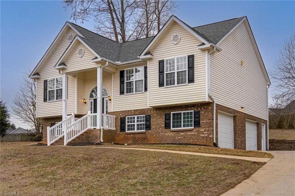 6920 Rangecrest Road Belews Creek, NC 27009 - Photo 2 of 32 Gallery Image 2