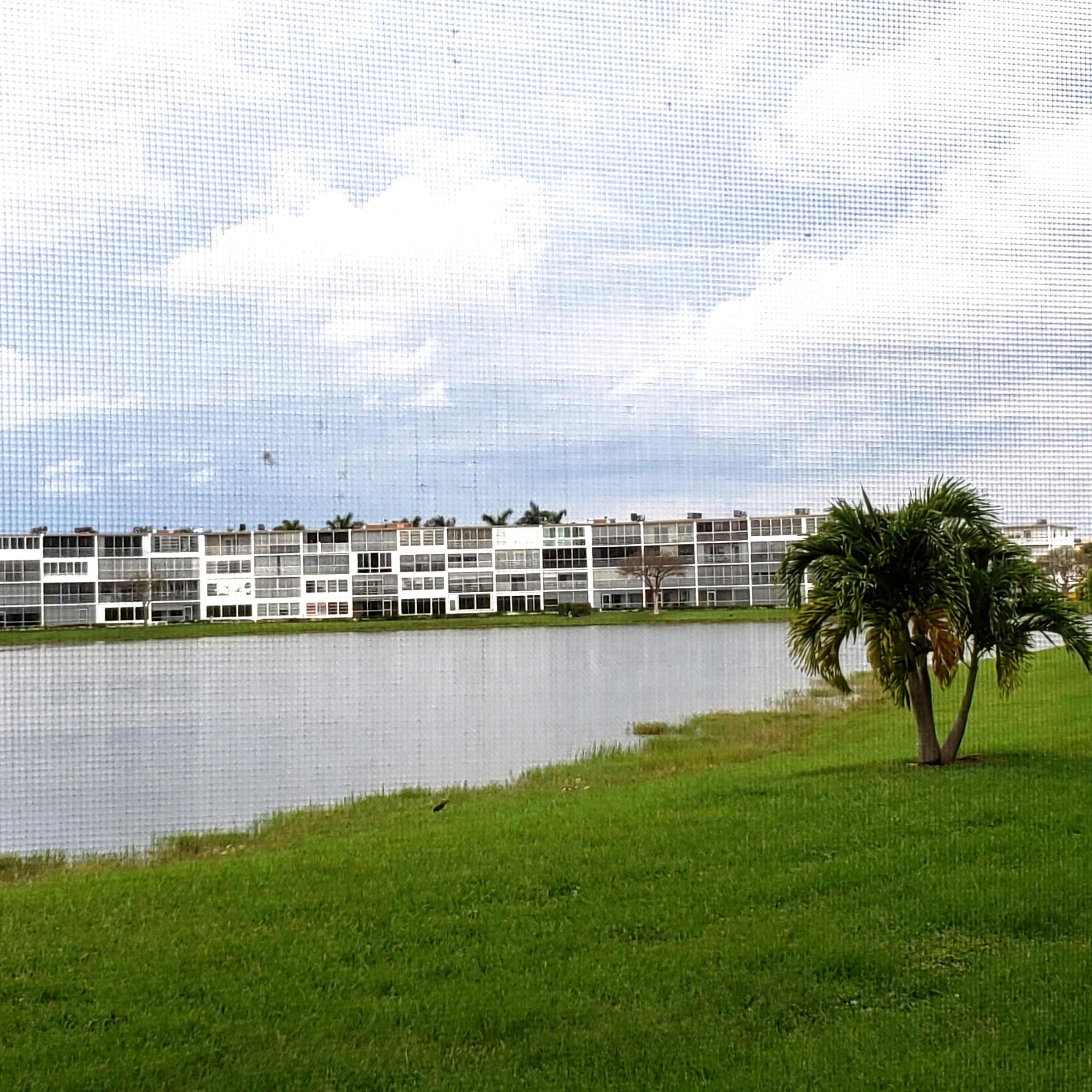 1085 Exeter Boca Raton, FL 33434 - Photo 15 of 33 pato view