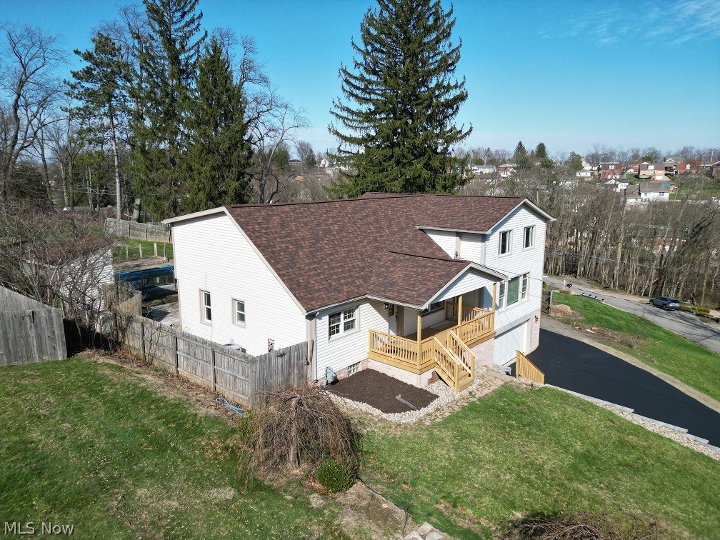 144 Aberdeen Road Steubenville, OH 43953 - Photo 2 of 34