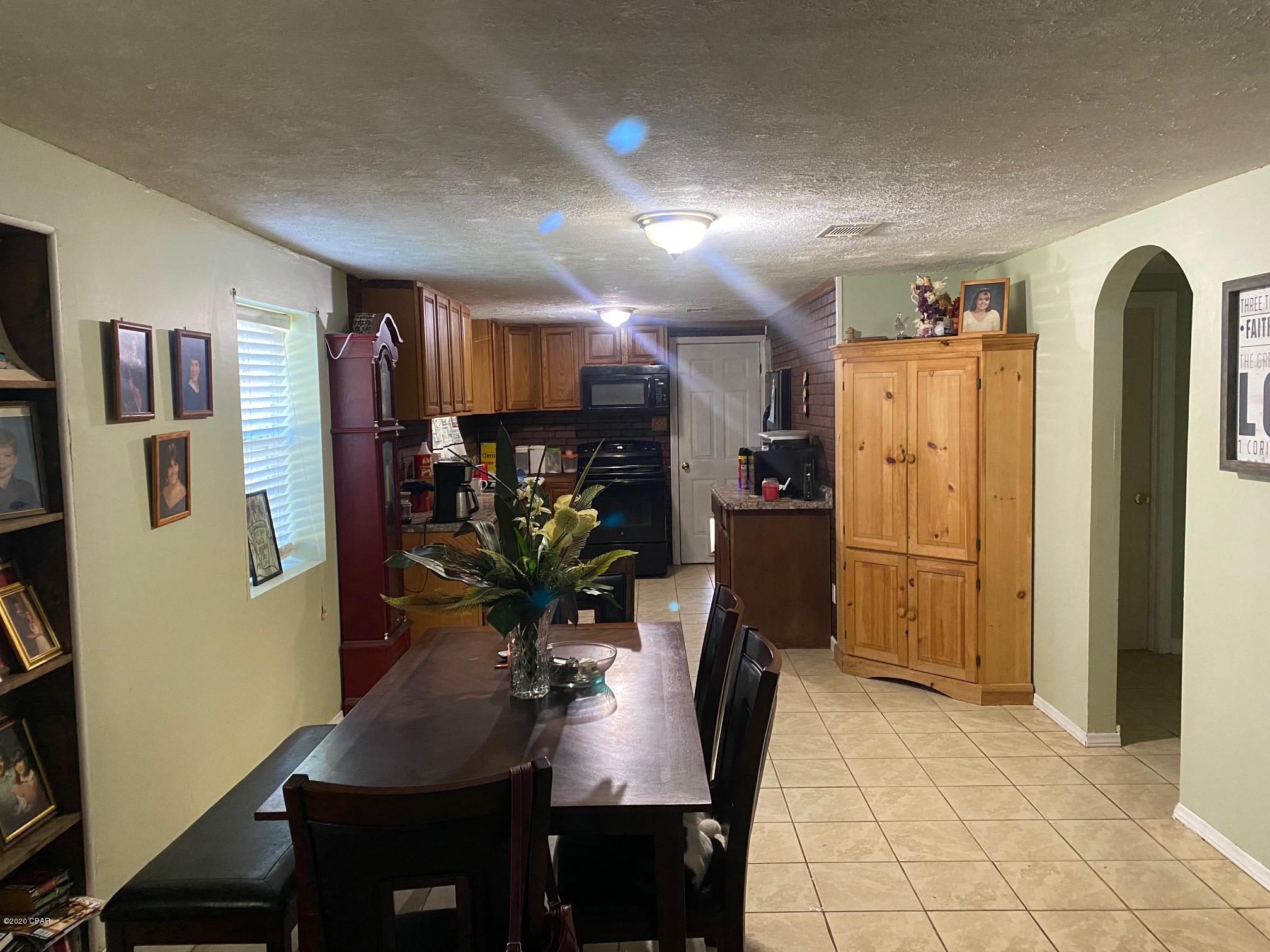 7147 Butler Road Sneads, FL 32460 - Photo 6 of 27