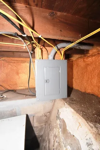 $165,000 | 1210 South Columbia Street, Frankfort, IN 46041