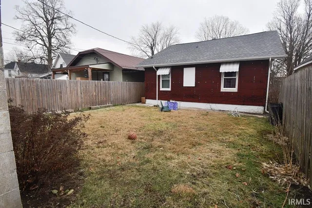 $165,000 | 1210 South Columbia Street, Frankfort, IN 46041