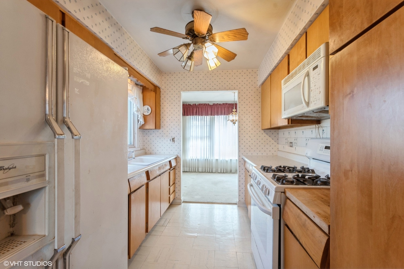 2065 Walnut Circle Northbrook, IL 60062 - Photo 14 of 26