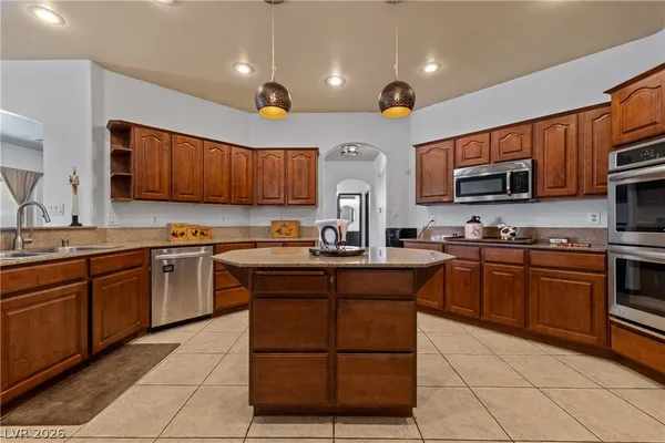 $720,000 | 255 Lewis Avenue, Overton, NV 89040