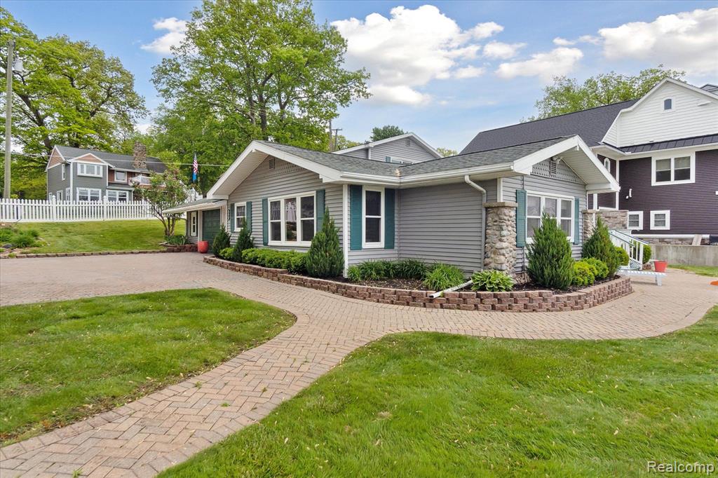 3761 Hunt Road Lapeer, MI 48446 - Photo 34 of 43 Gallery Image 34
