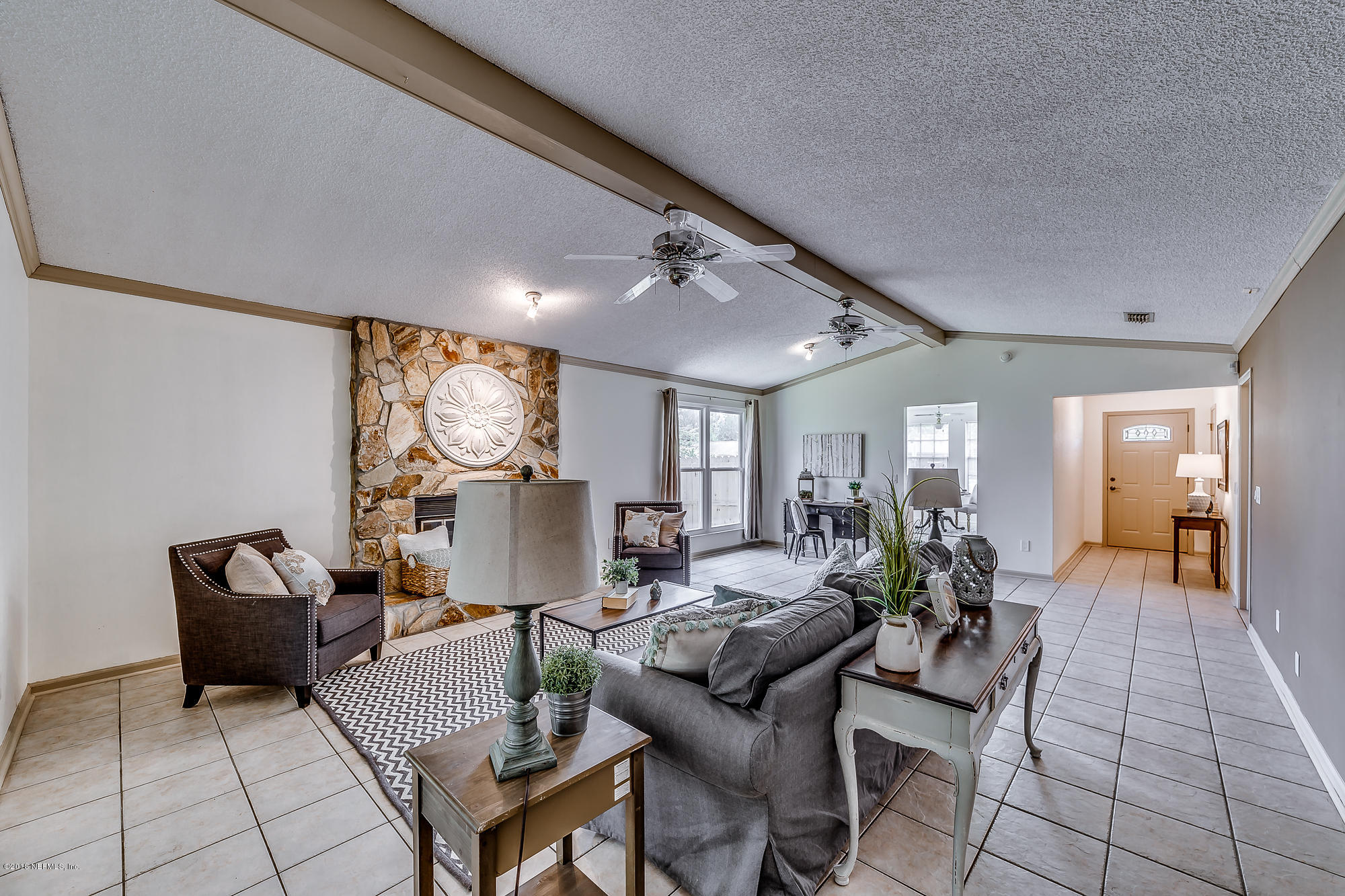 8025 Springtree Road Jacksonville, FL 32210 - Photo 13 of 26 8025 Springtree Road (24 of 42)