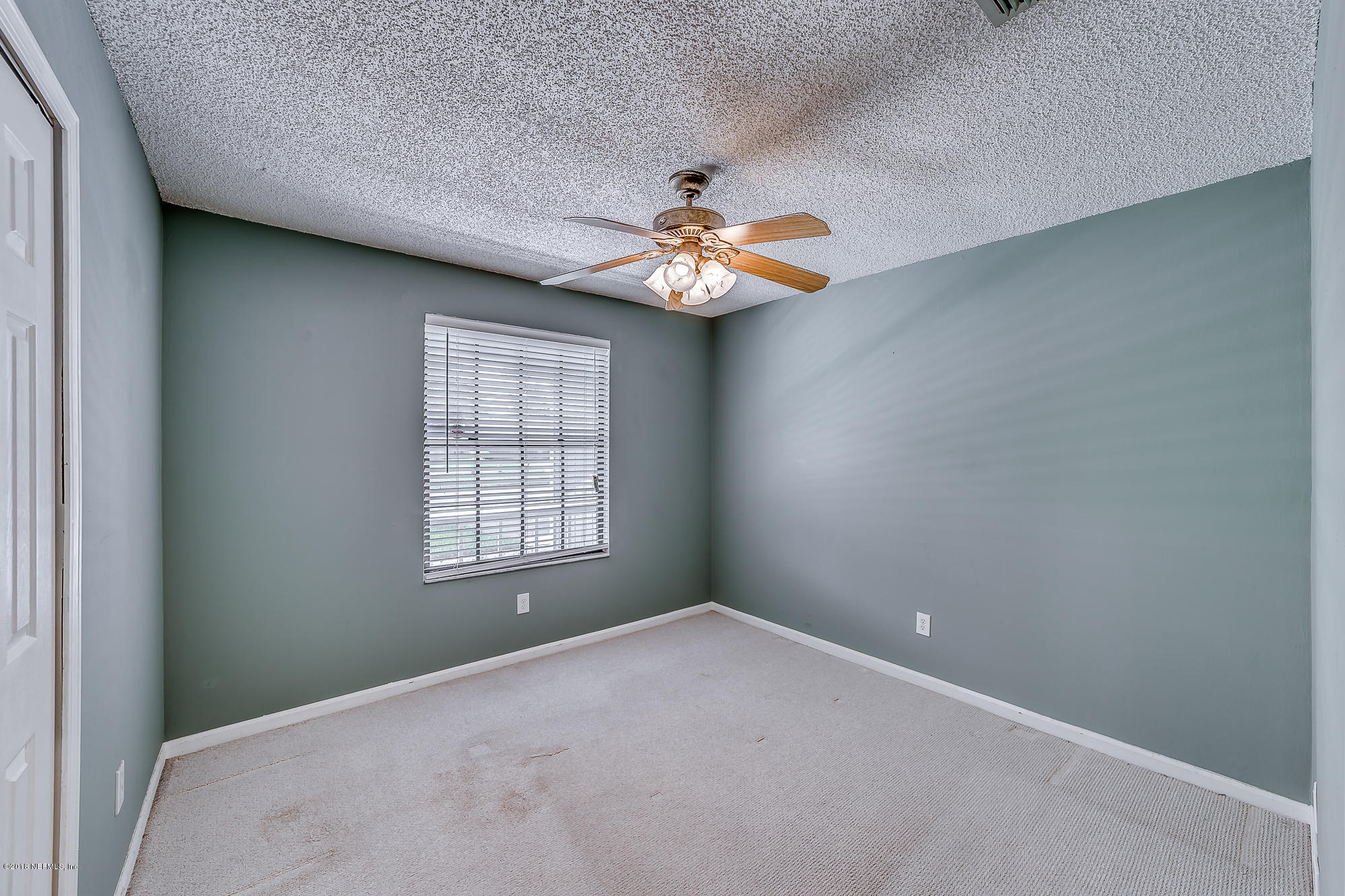 8025 Springtree Road Jacksonville, FL 32210 - Photo 15 of 26 8025 Springtree Road (26 of 42)