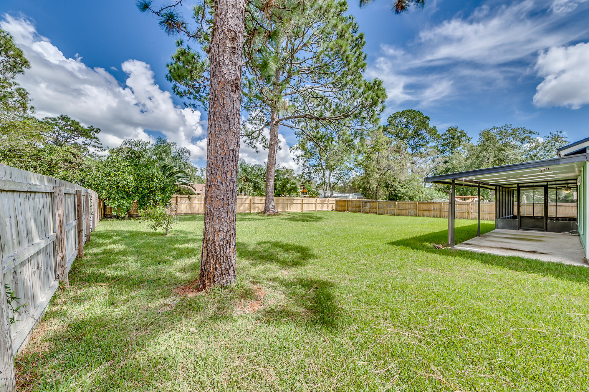 8025 Springtree Road Jacksonville, FL 32210 - Photo 5 of 26 8025 Springtree Road (9 of 42)