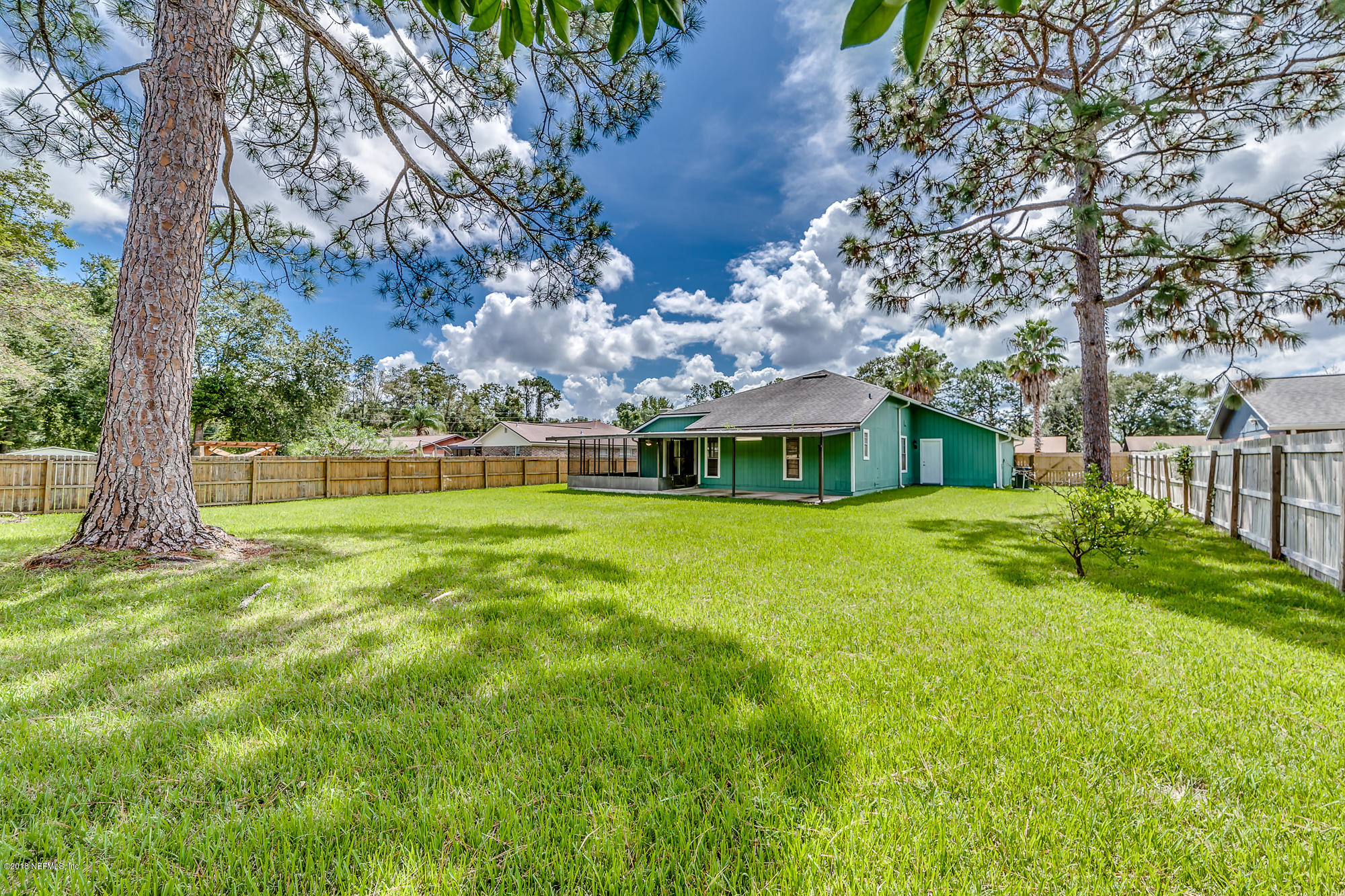 8025 Springtree Road Jacksonville, FL 32210 - Photo 6 of 26 8025 Springtree Road (10 of 42)