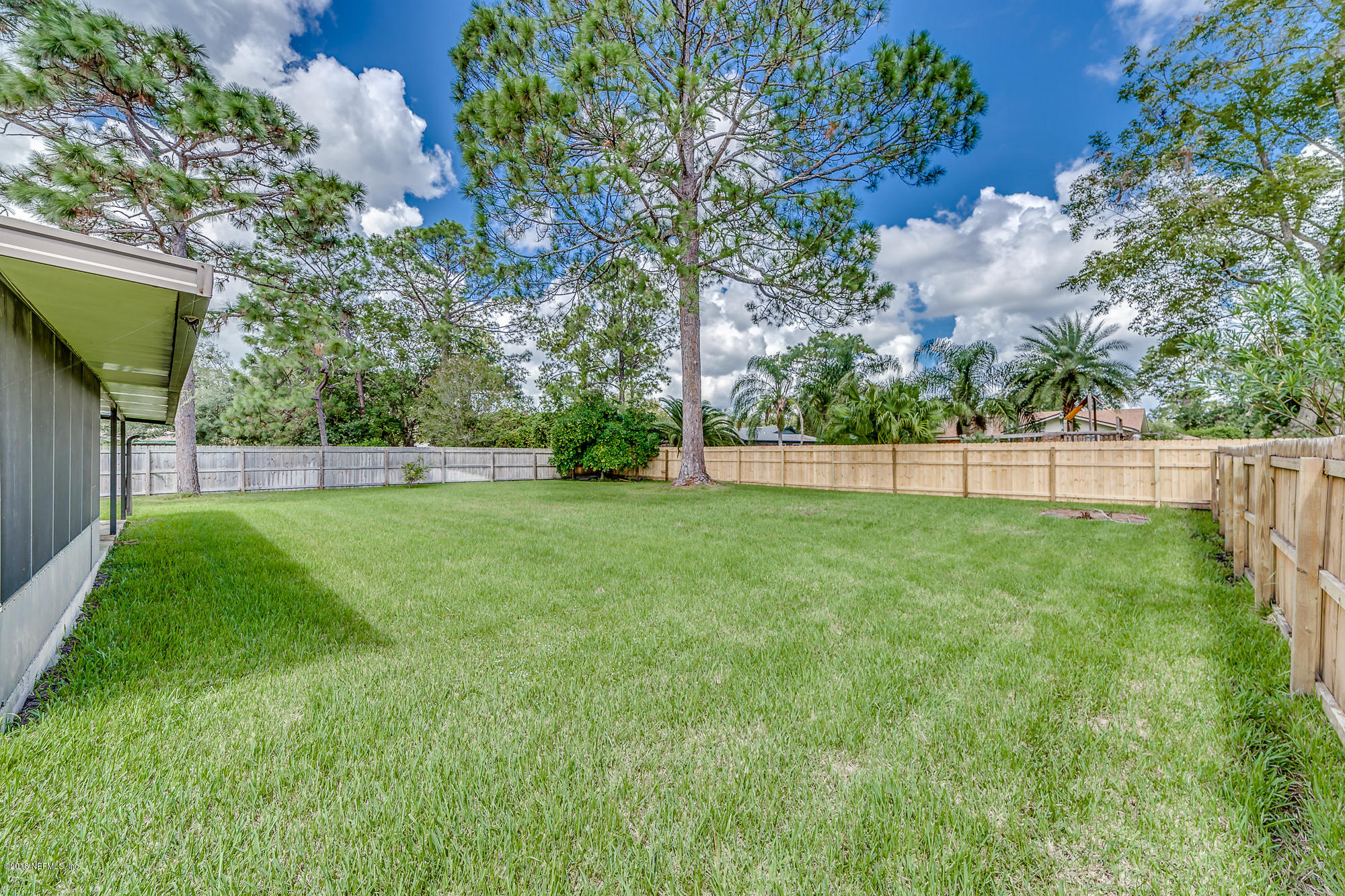 8025 Springtree Road Jacksonville, FL 32210 - Photo 8 of 26 8025 Springtree Road (13 of 42)