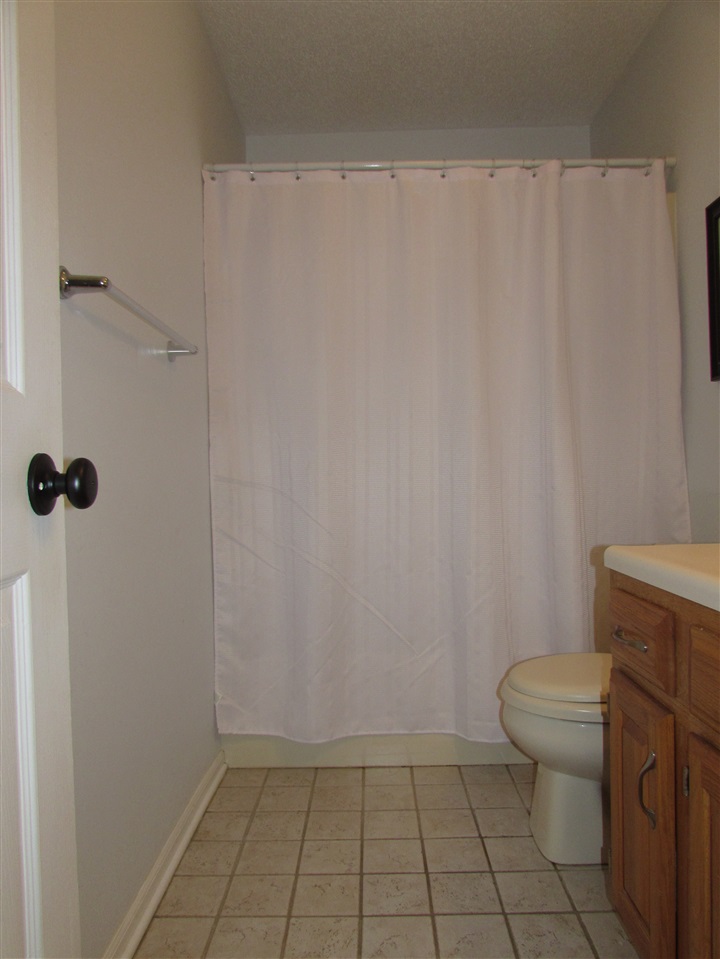 704 Autumn Ridge Lane Fort Wayne, IN 46804 - Photo 19 of 36