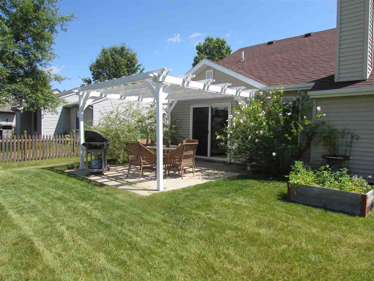 704 Autumn Ridge Lane Fort Wayne, IN 46804 - Photo 32 of 36