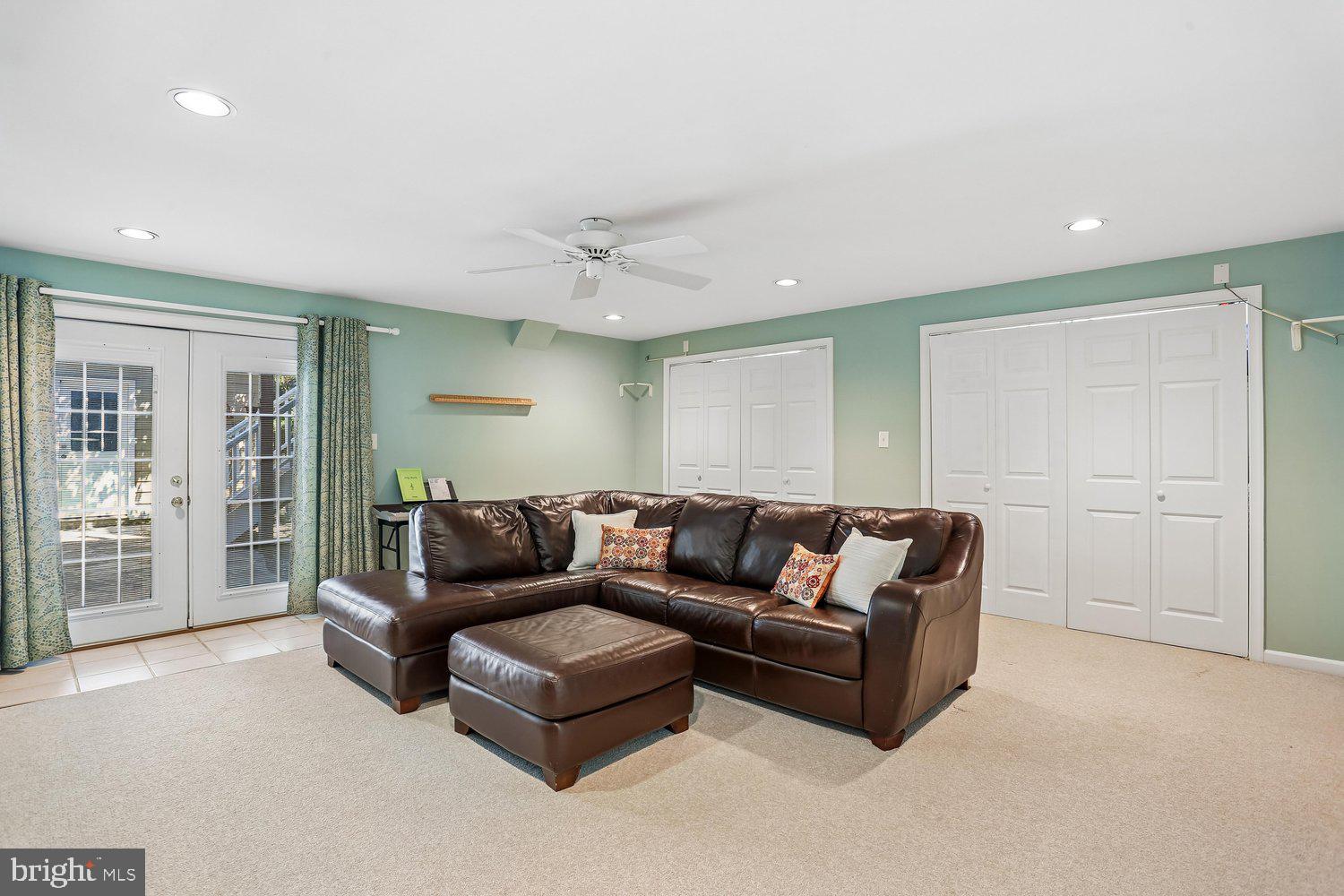 465 Tschiffely Square Road Gaithersburg, MD 20878 - Photo 38 of 74 Versatile lower level living space