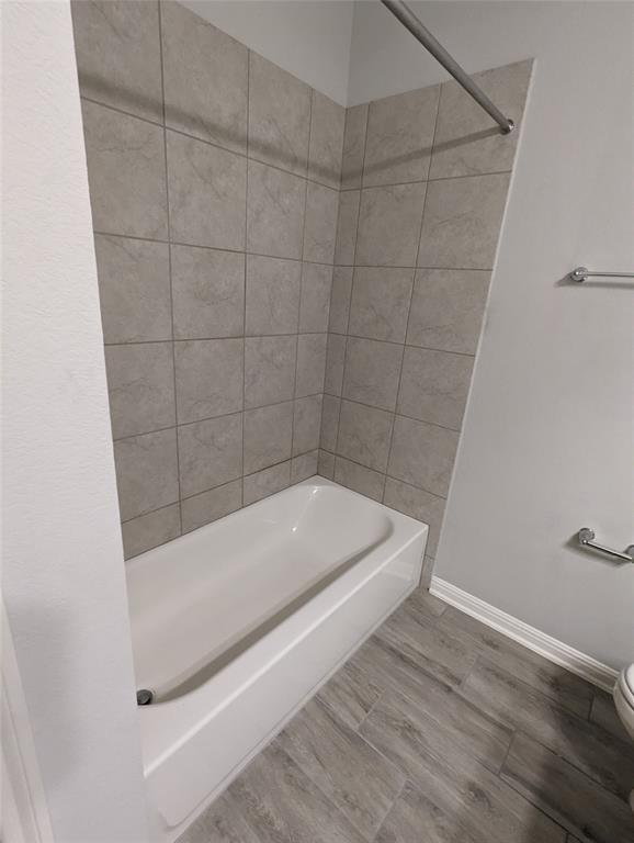1508 Whippletree Trail Georgetown, TX 78626 - Photo 23 of 30 a bathroom with a bathtub