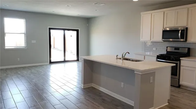 $2,095 | 1508 Whippletree Trail, Georgetown, TX 78626