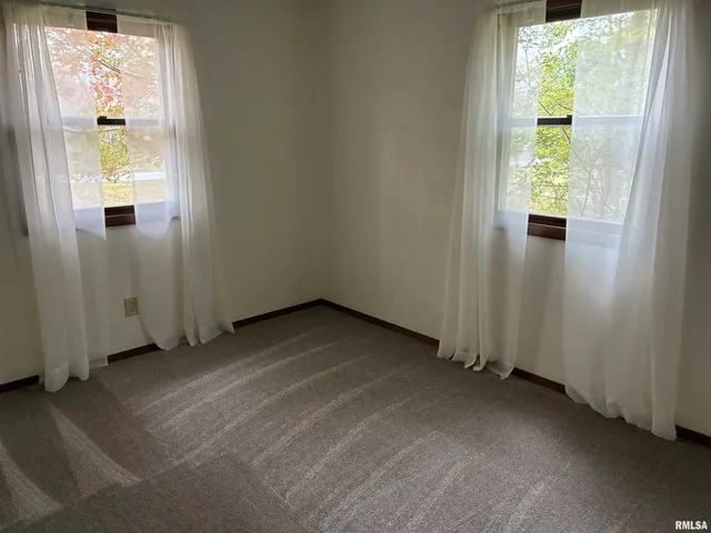 $165,000 | 14768 North Harmony Lane, Mount Vernon, IL 62864