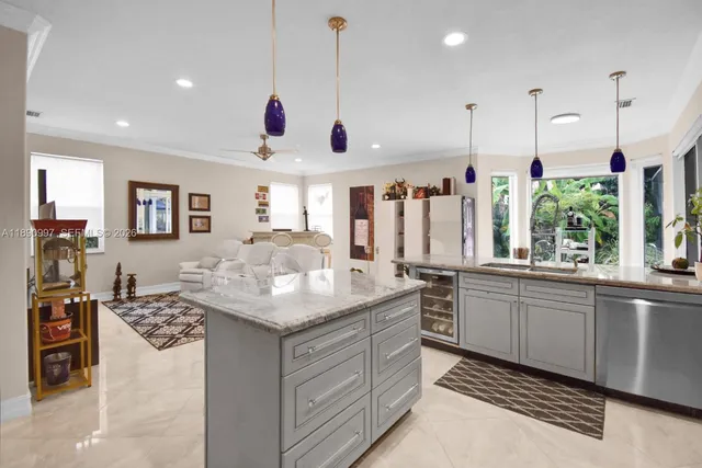 $1,190,000 | 523 Stonemont Drive, Weston, FL 33326