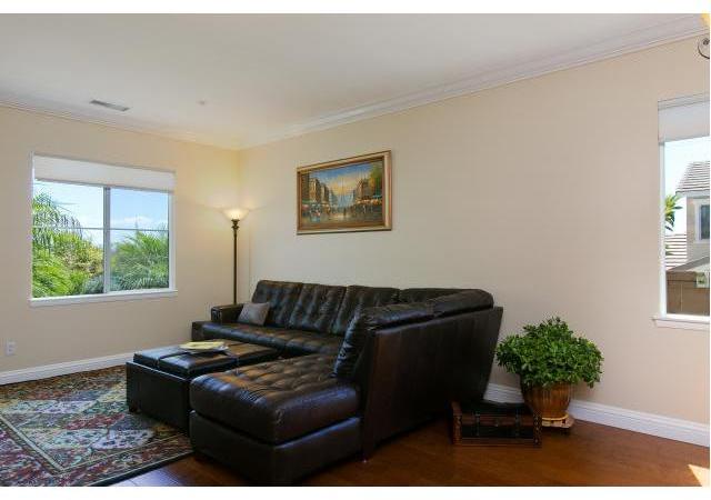 Living Room overlooks front yard with some amazing views of the Rolling Hills